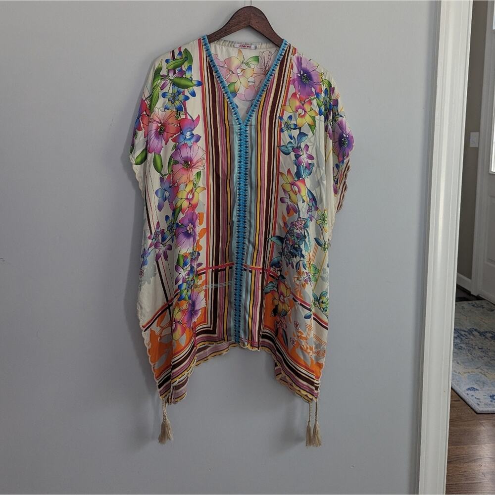 Women's Johnny Was Silk Stellar Poncho XS Rainbow Floral Tassels - Picture 4 of 8